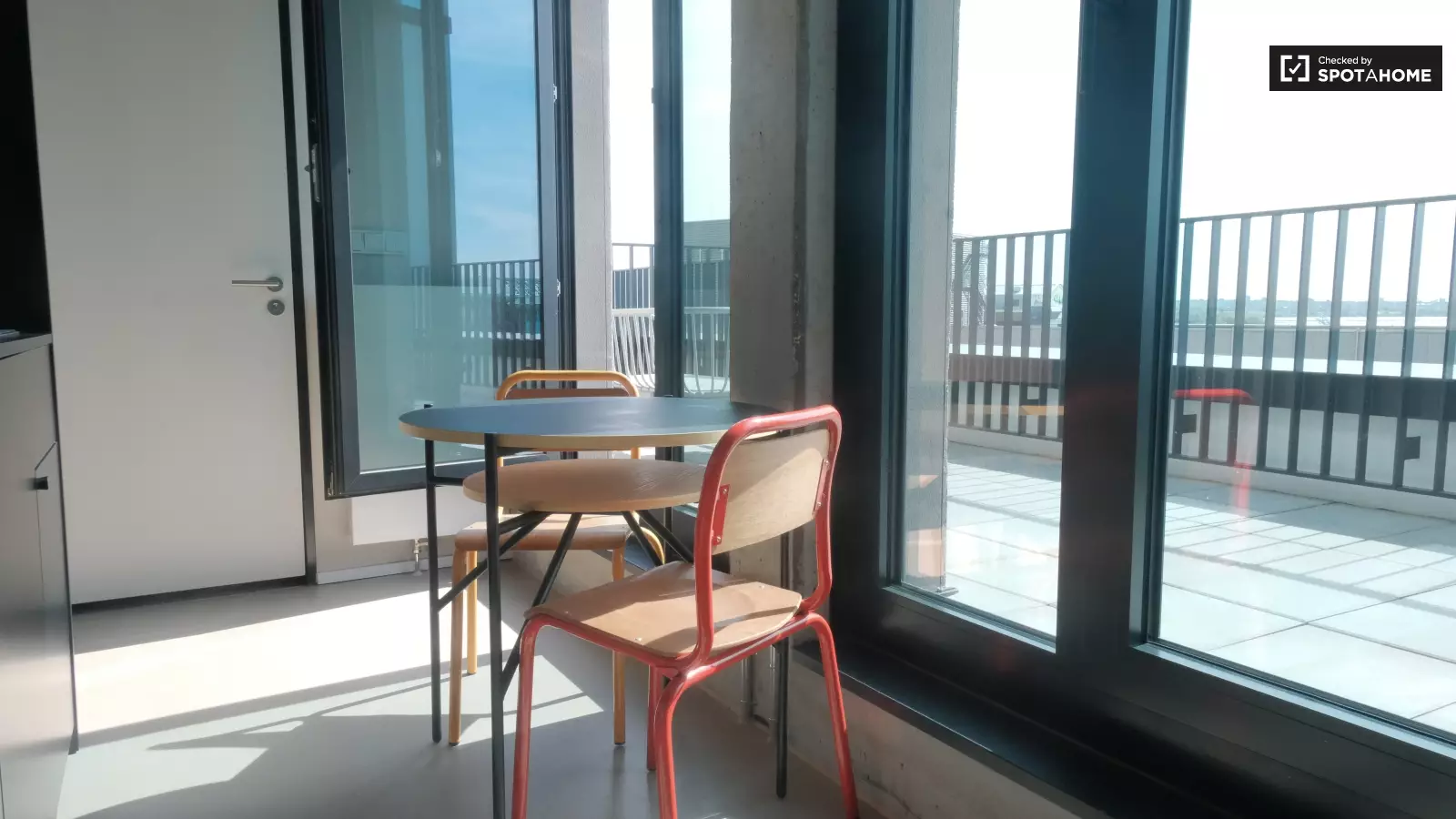Wohnung Marie-Curie-Straße in Frankfurt am Main