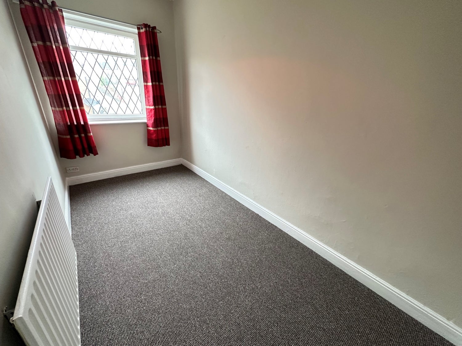 House Thackray Lane in Wakefield