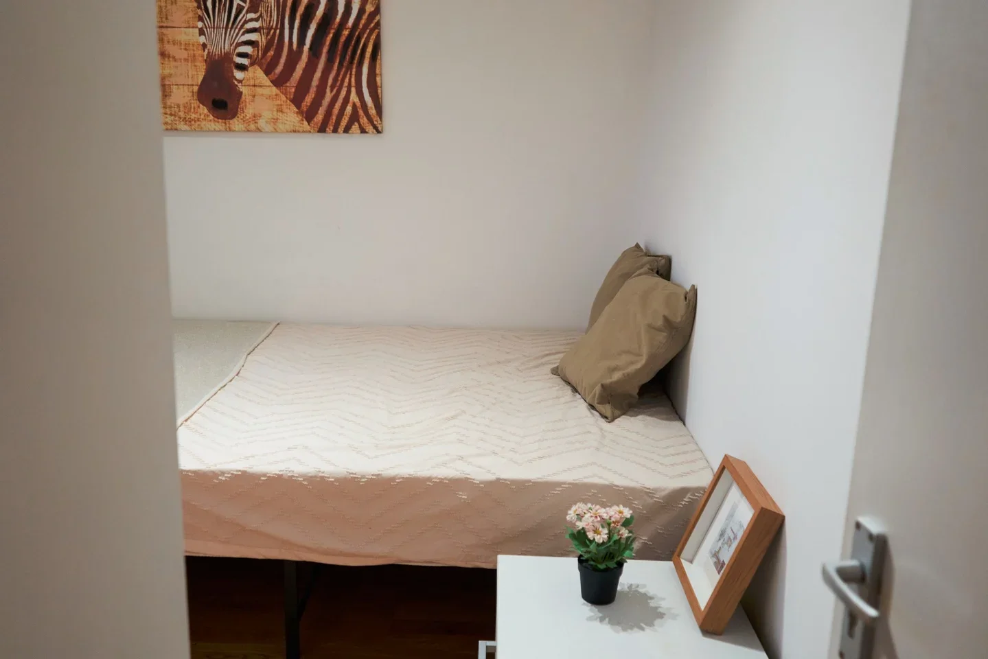 Room Watford Close in Greater London