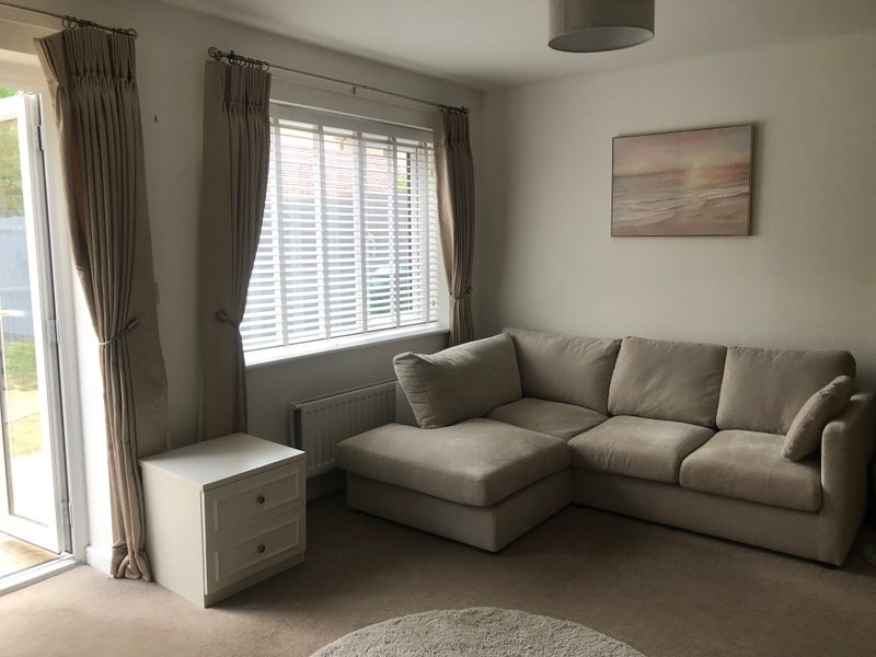 Room Fairway Drive in Chelmsford