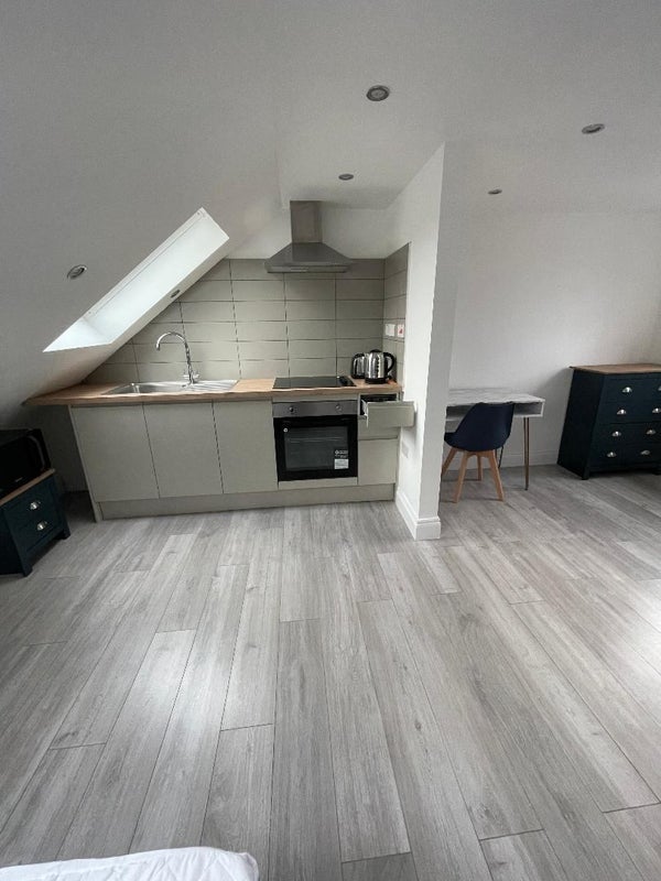 Room Henniker Gardens in Greater London