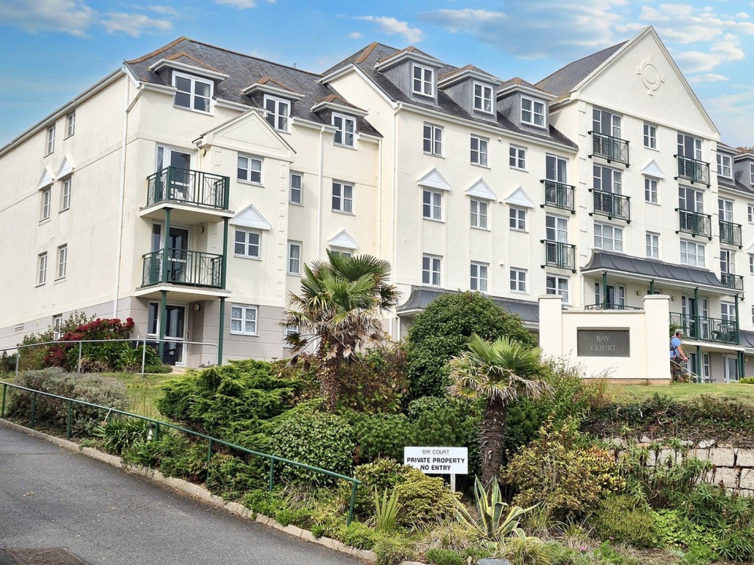 Flat Cliff Road in Falmouth