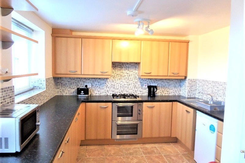 Room Longstork Road in Rugby