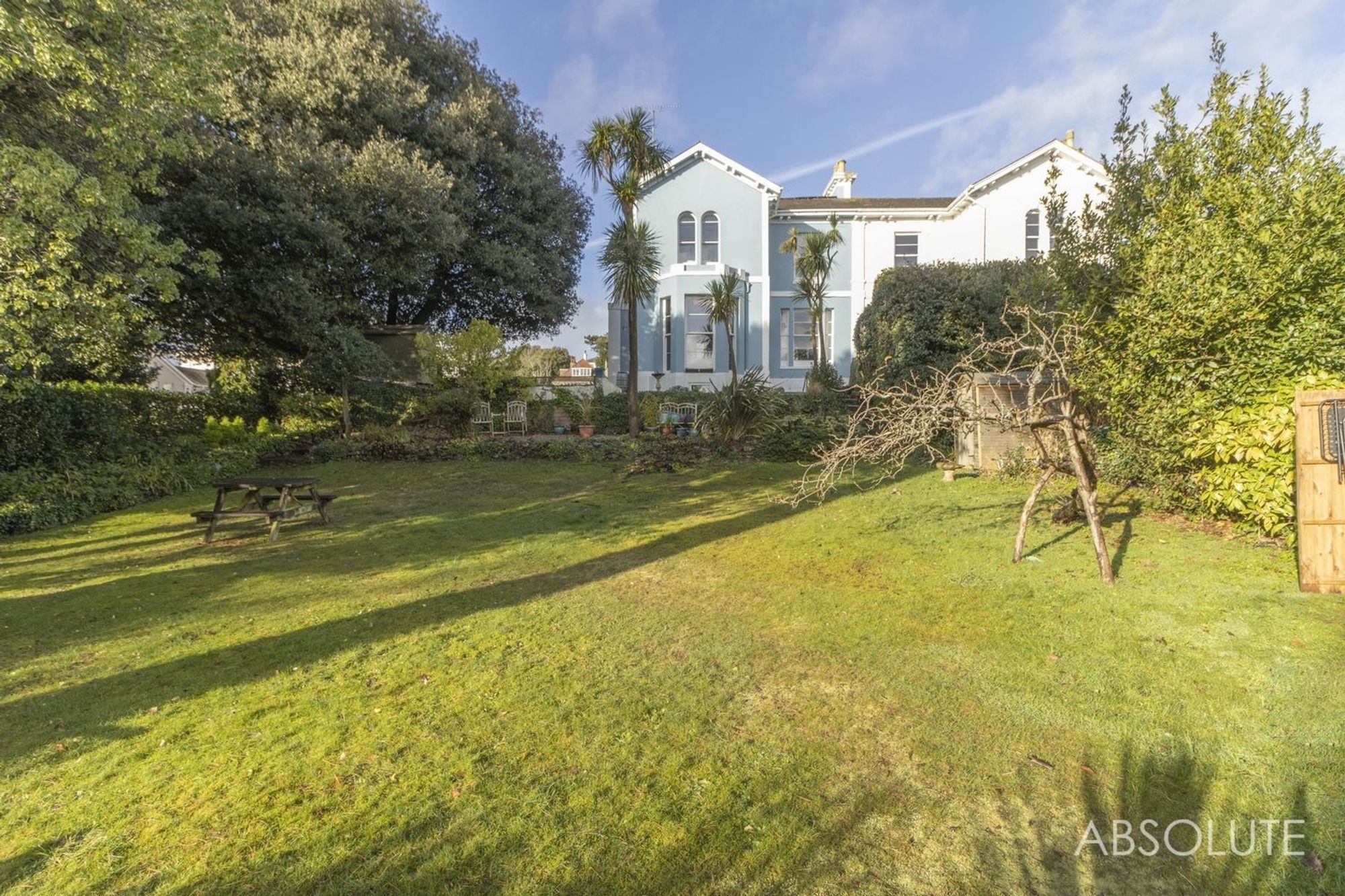 Flat Ellesmere Road in Torquay