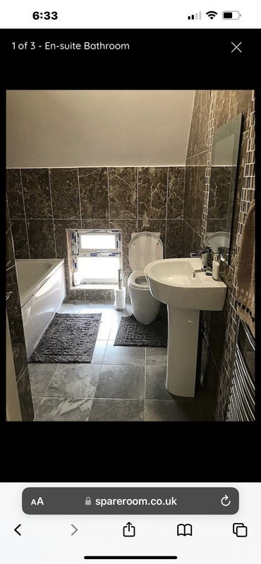 Room Alcester Road in Birmingham