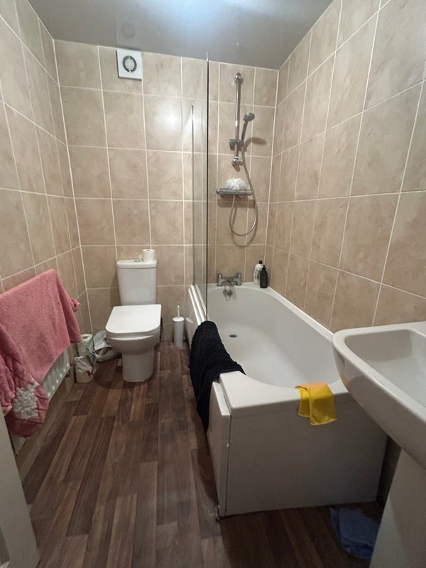 Room Amble Grove in Newcastle upon Tyne