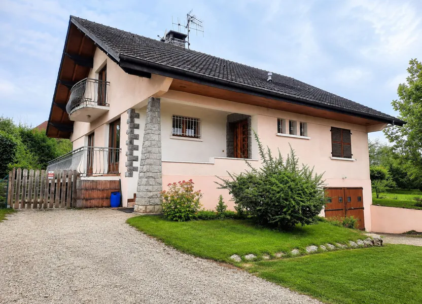 Maison Chemin de l'Oratoire à Reignier-Ésery
