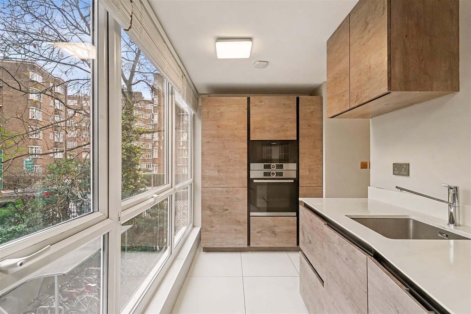 Flat St John's Wood Park in City of Westminster