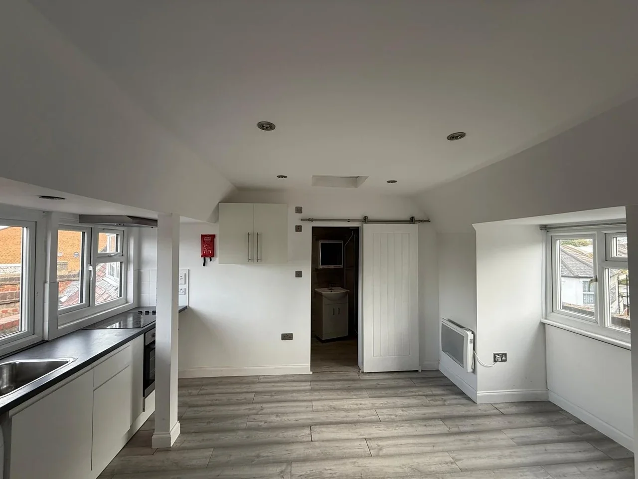 Flat Hertford Road in Greater London