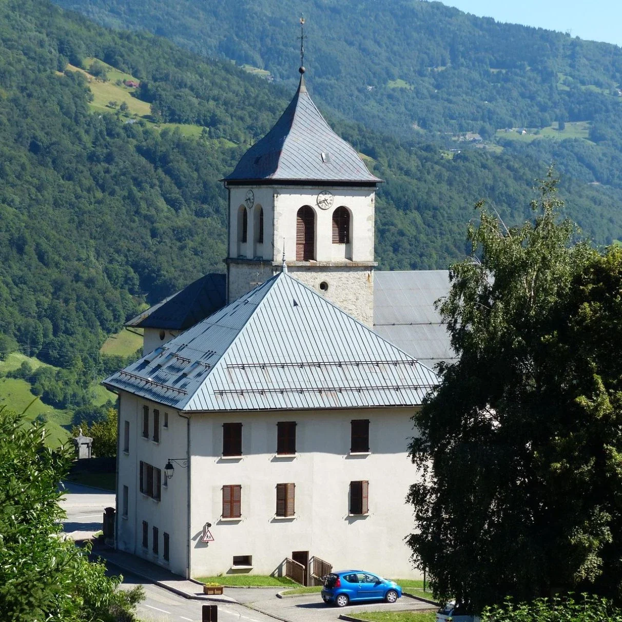 Flat Route des Hameaux in Marthod