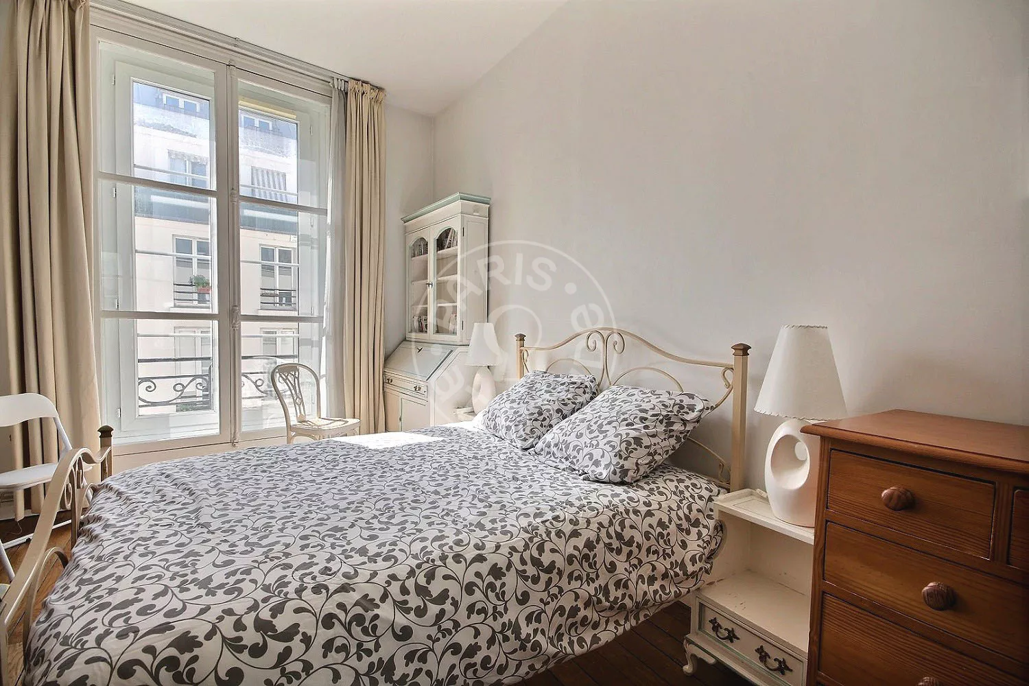 Appartement Rue des Petits Carreaux à Paris