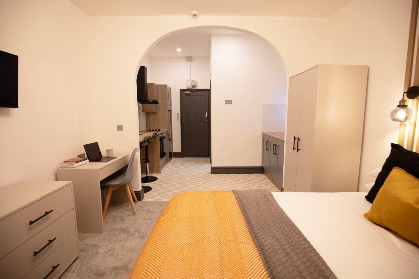 Room London Road in Derby