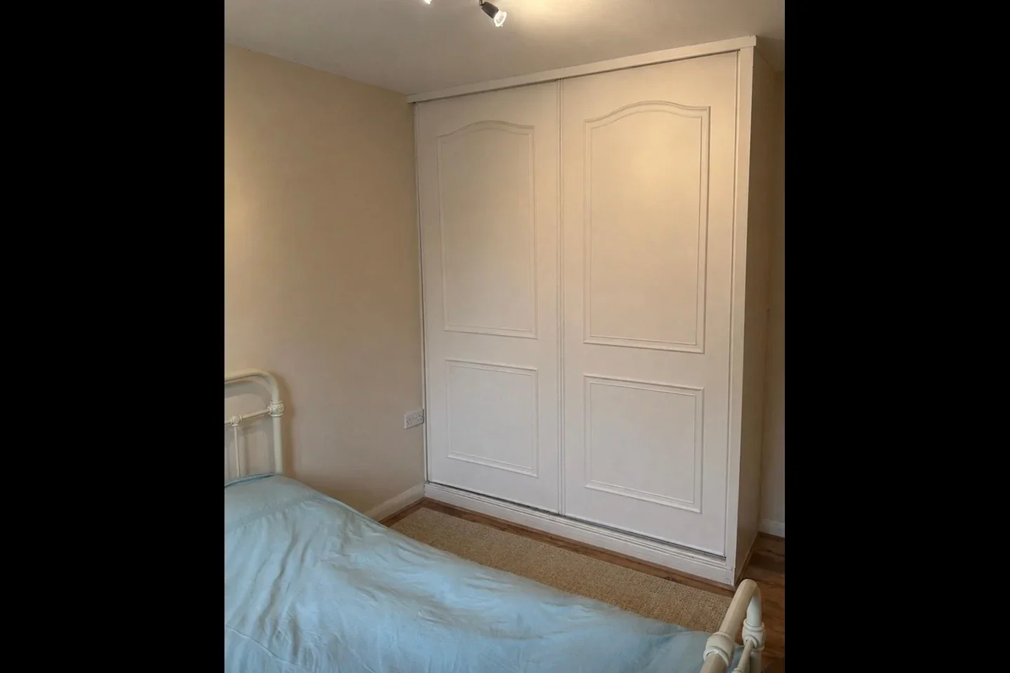 Flat Dove Court in West Oxfordshire