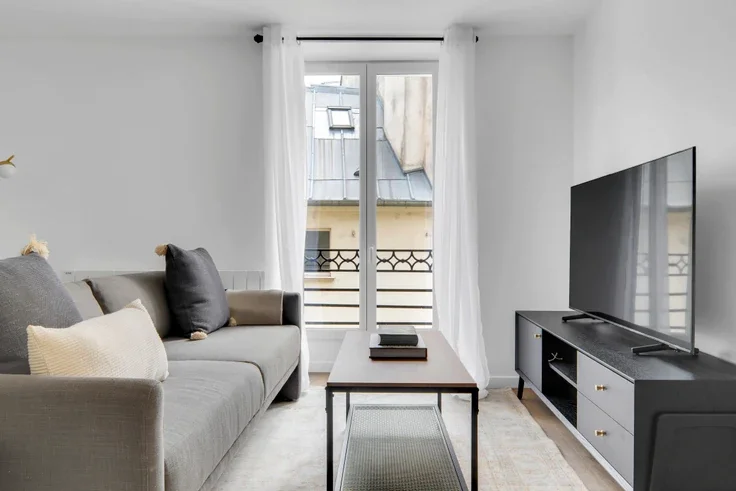 Flat Rue de l'Échaudé in Paris