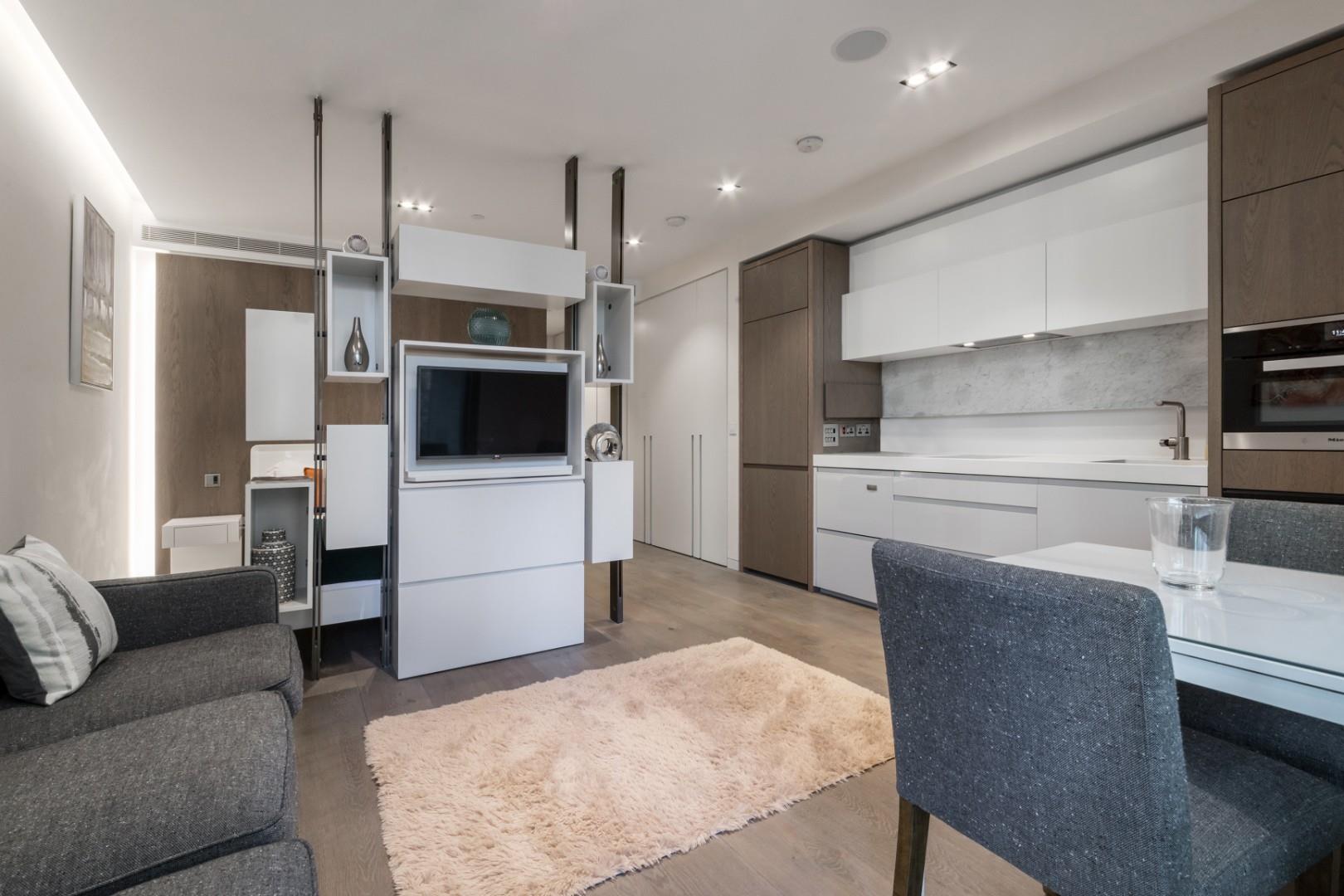 Flat Riding House Street in City of Westminster