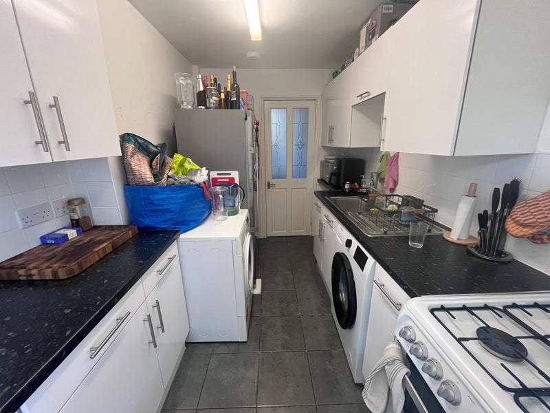 Room Tilney Gardens in Greater London