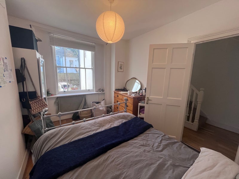 Room Tilney Gardens in Greater London