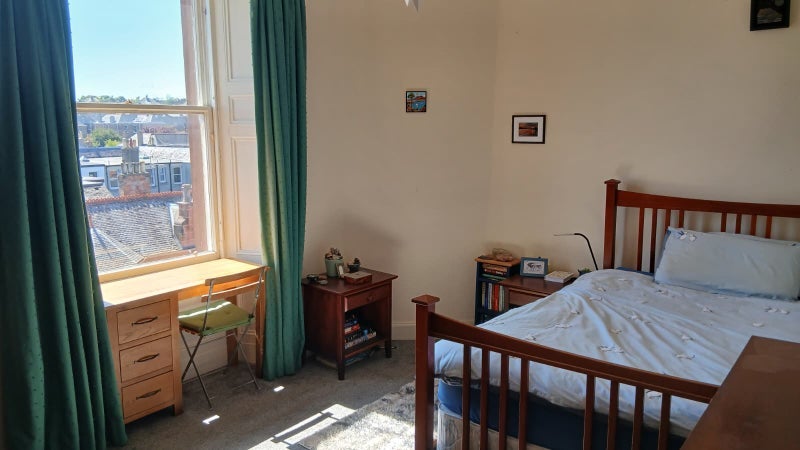 Room Macdowall Road in City of Edinburgh