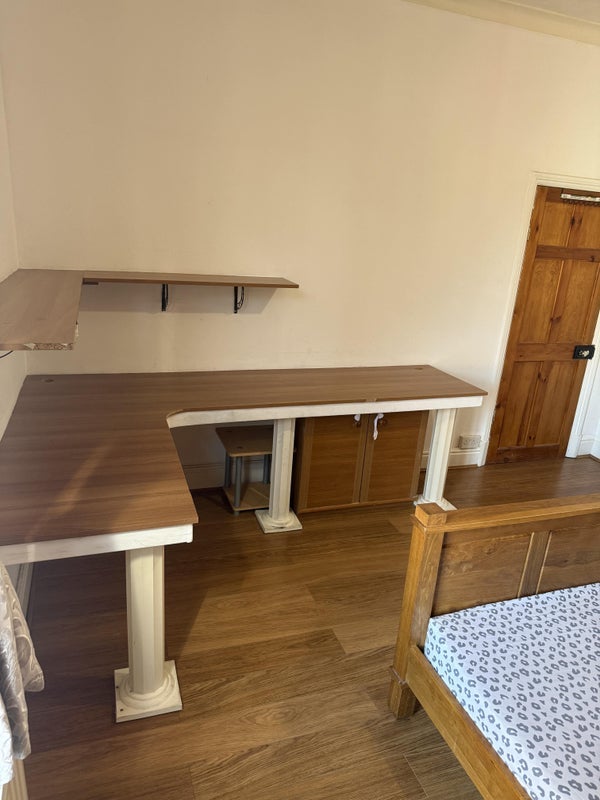 Room Canal Street in Oadby and Wigston