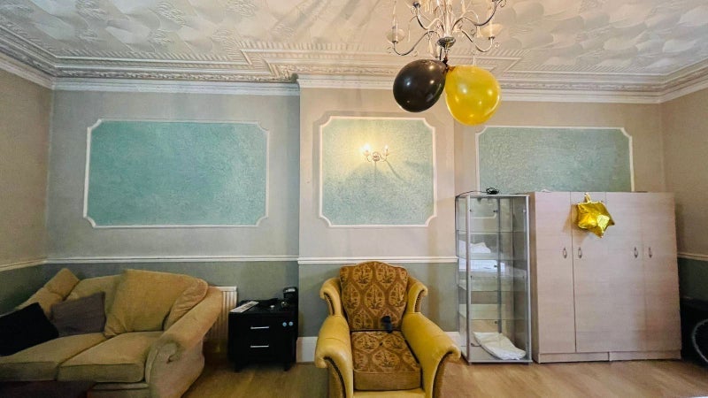 Room Windsor Road in Greater London