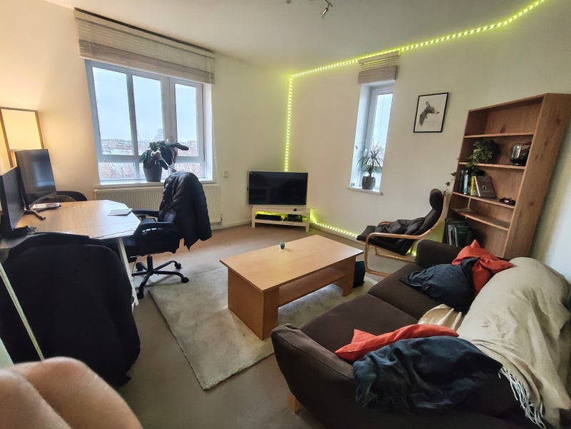Room Palliser Road in Greater London