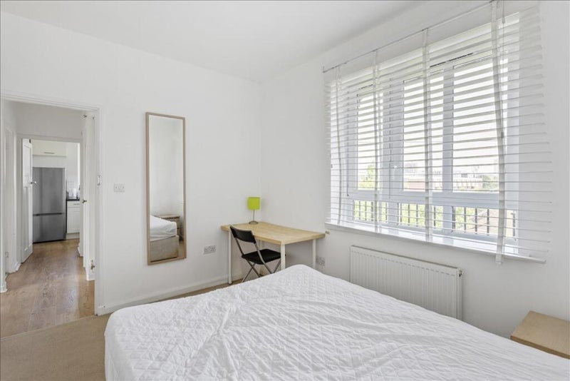 Room Palliser Road in Greater London