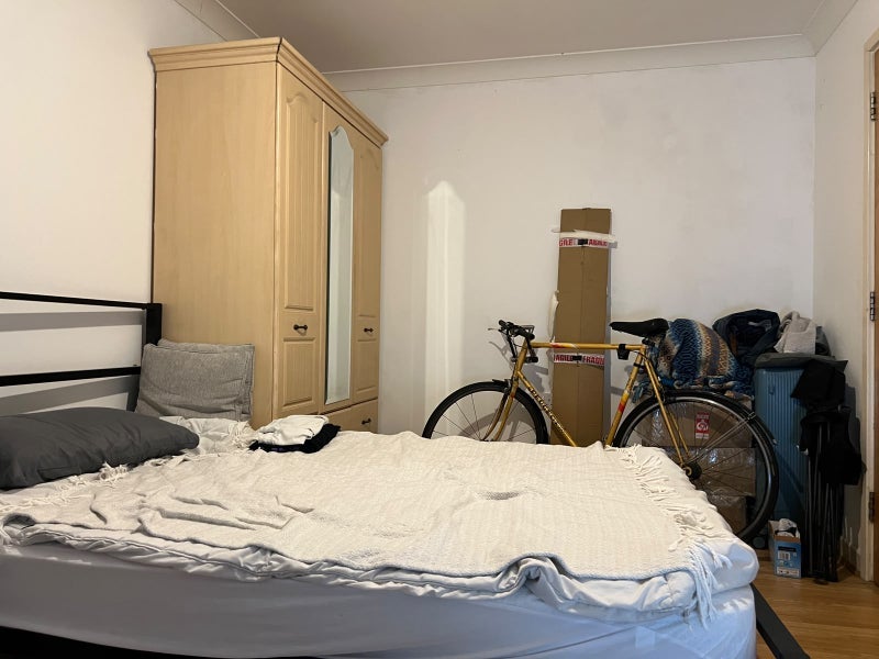 Room Pomeroy Street in Greater London