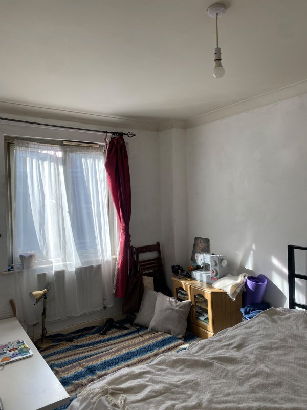 Room Pomeroy Street in Greater London