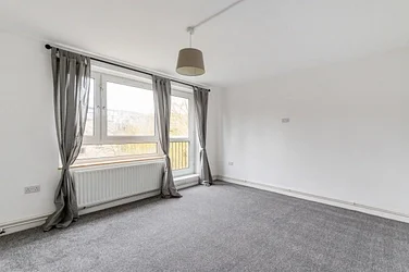 Flat Jasper Road in Greater London