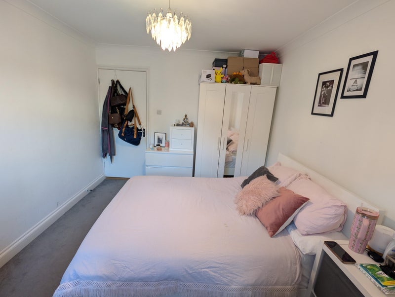 Room Old Montague Street in Greater London