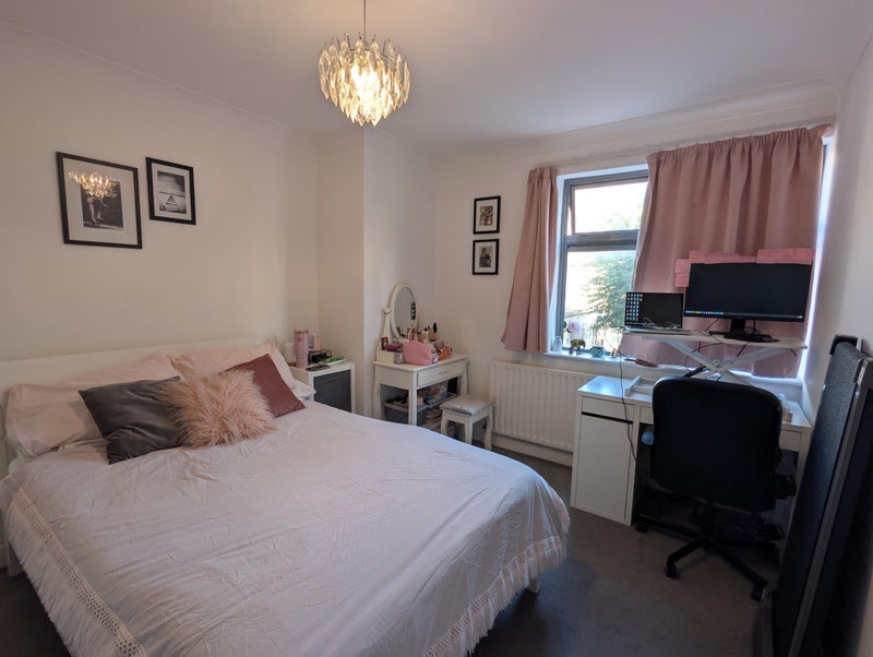 Room Old Montague Street in Greater London