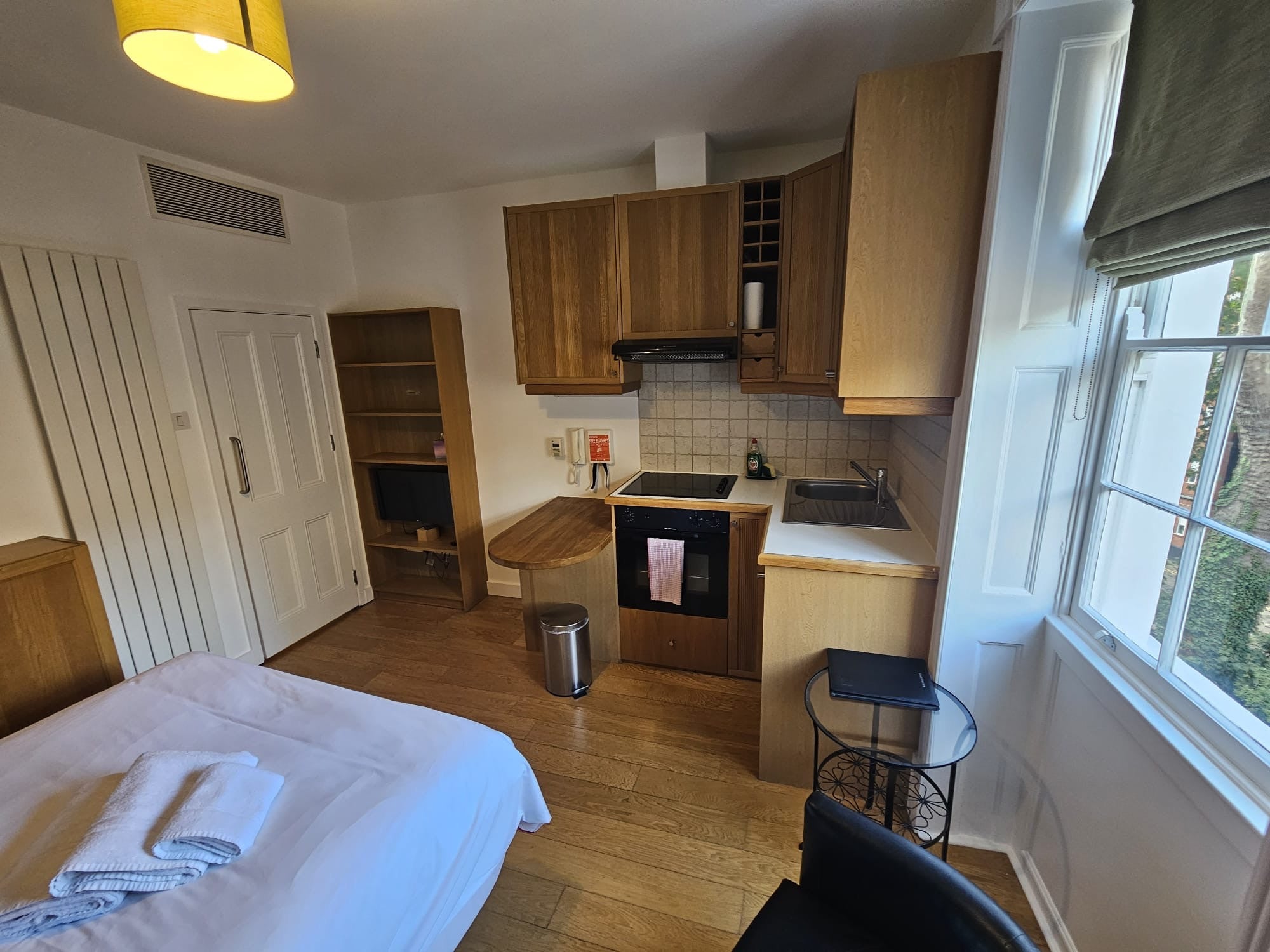Flat Cartwright Gardens in Greater London
