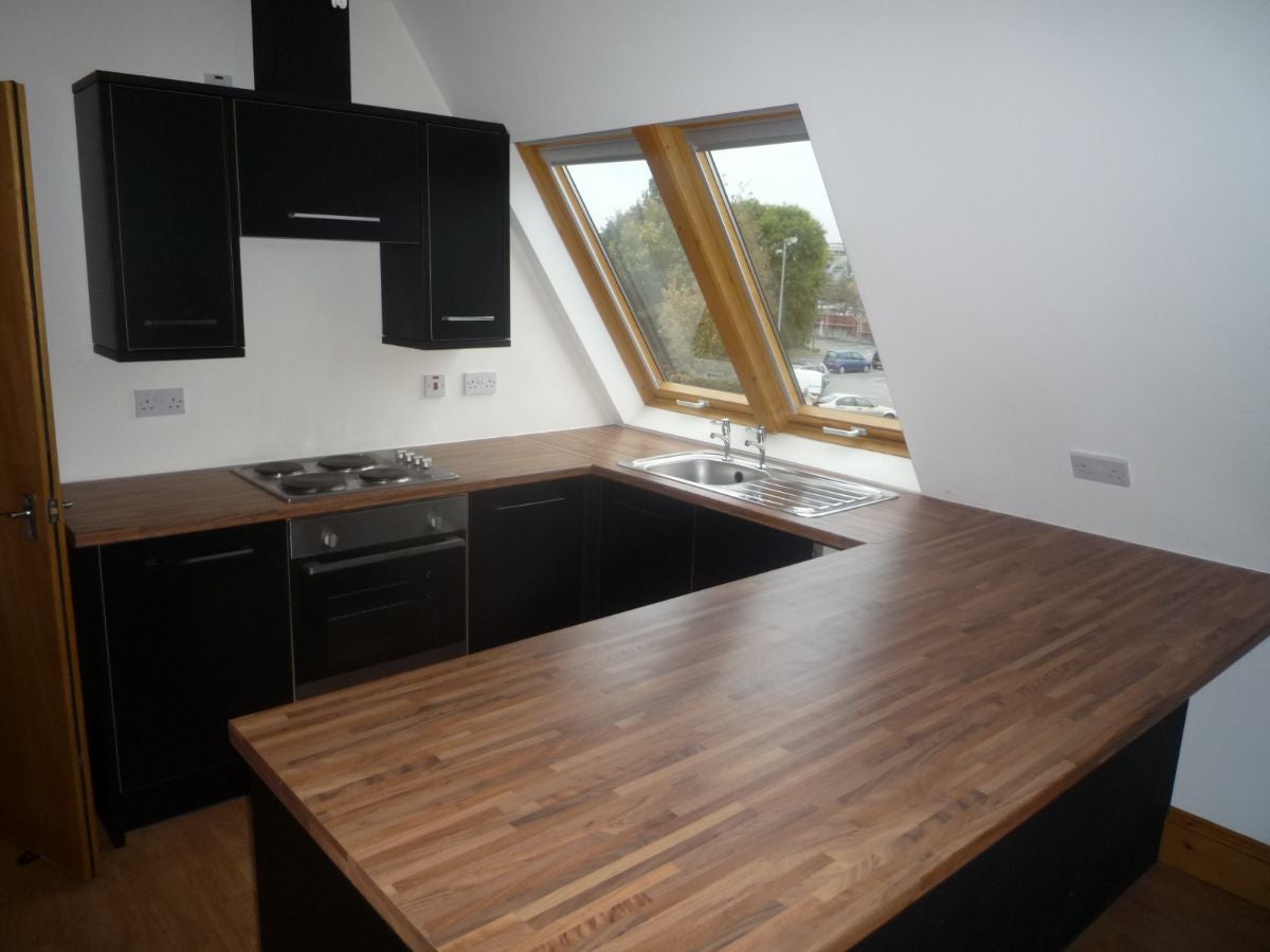 Flat Fishponds Road in Bristol