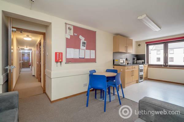 Room West Bryson Road in City of Edinburgh