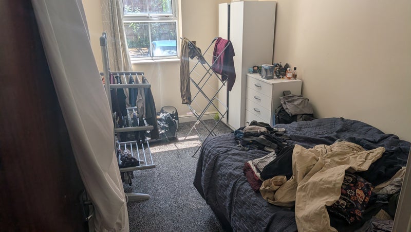 Room Alexandra Road South in Manchester