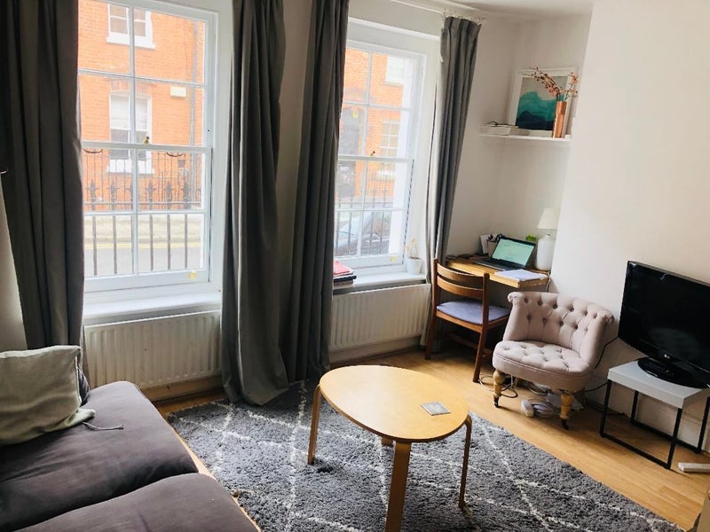 Flat Paget Street in Greater London