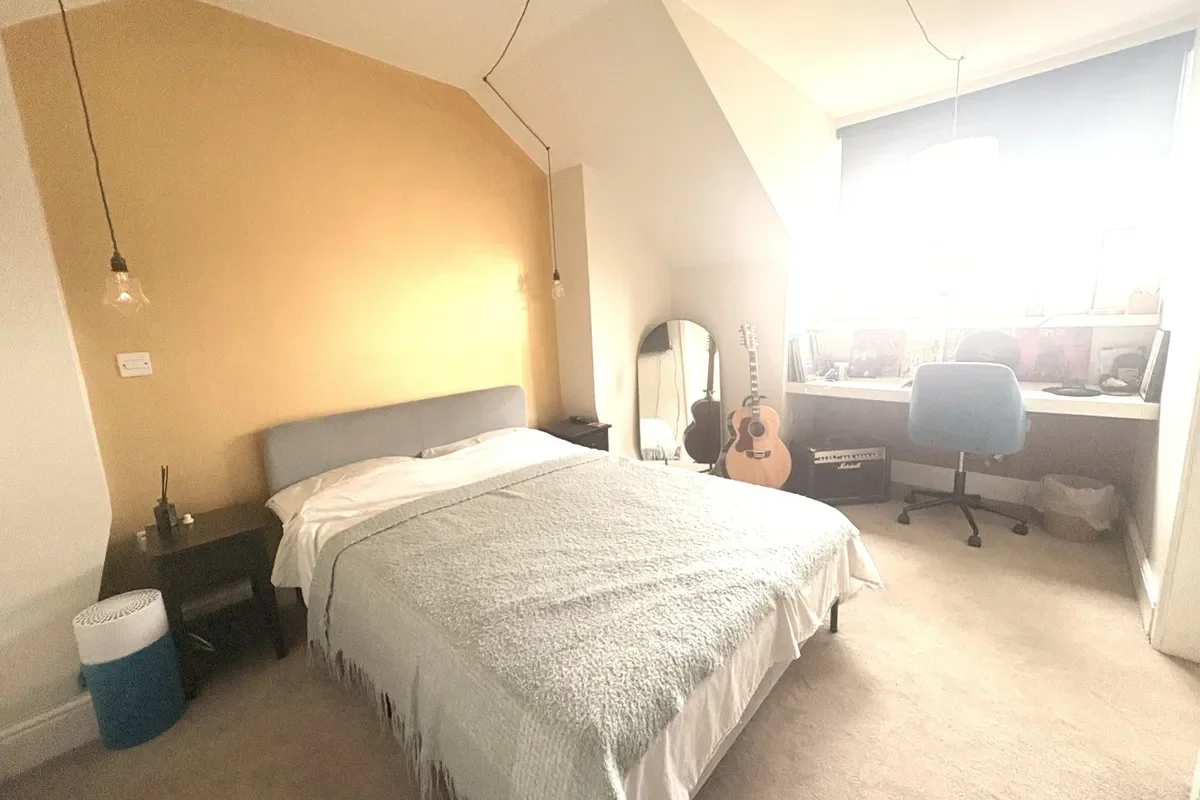 Room Cheyney Road in Chester