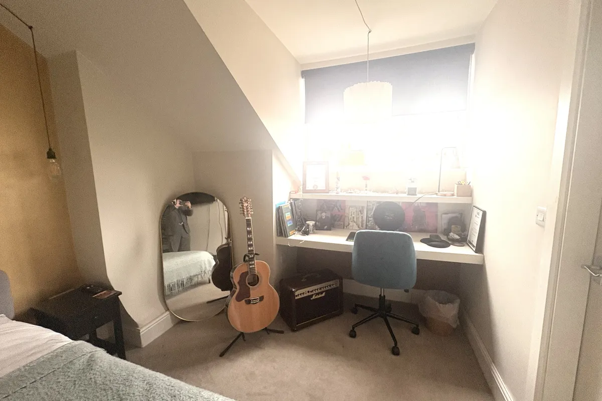 Room Cheyney Road in Chester