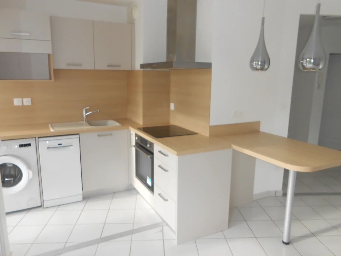 Flat Rue Toussaint Louverture in Clermont-Ferrand