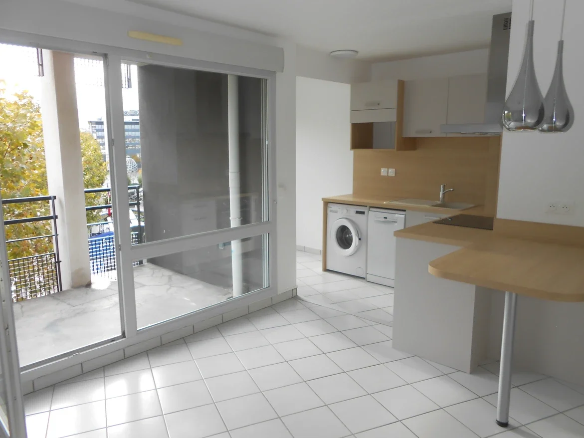 Flat Rue Toussaint Louverture in Clermont-Ferrand