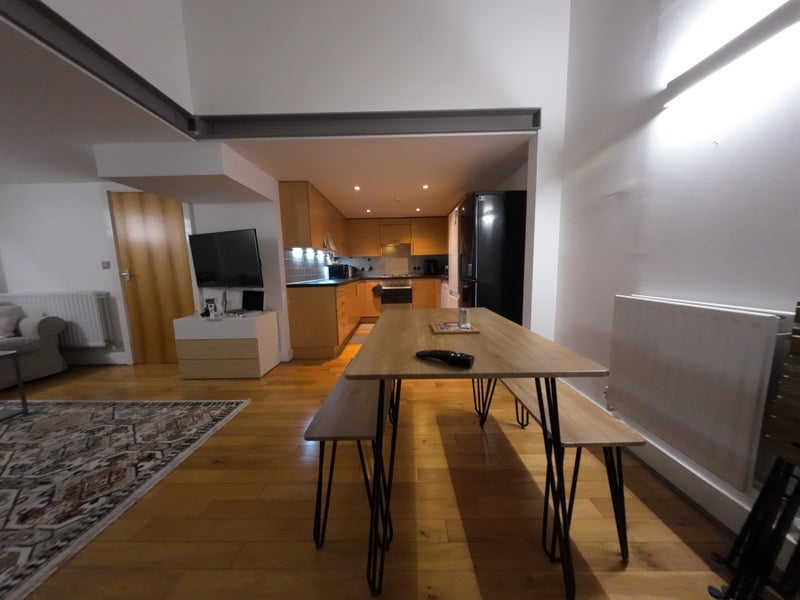 Room Duke of Wellington Avenue in Greater London