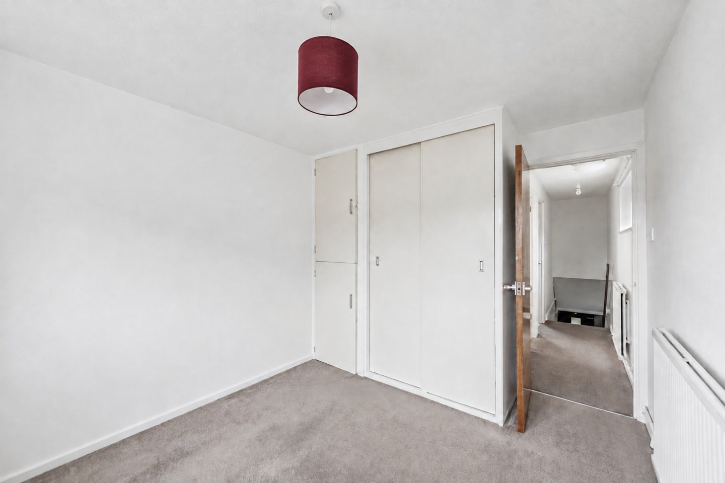 Flat Woodwards in Crawley