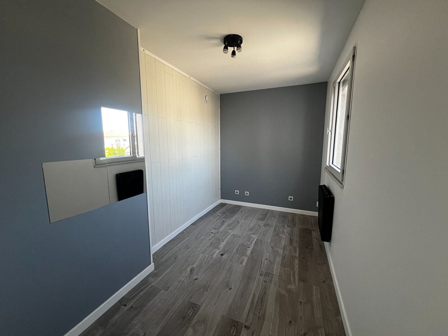 Flat Rue du Stade in Loyettes