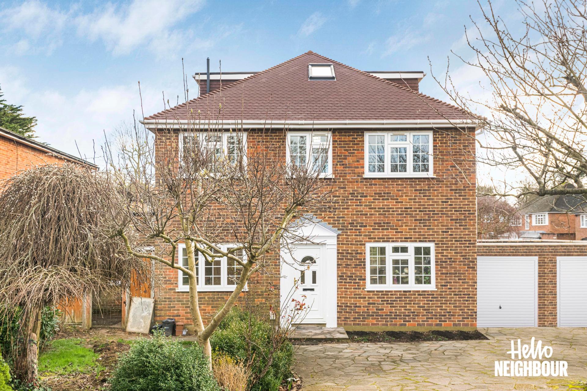 House White Craig Close in Greater London