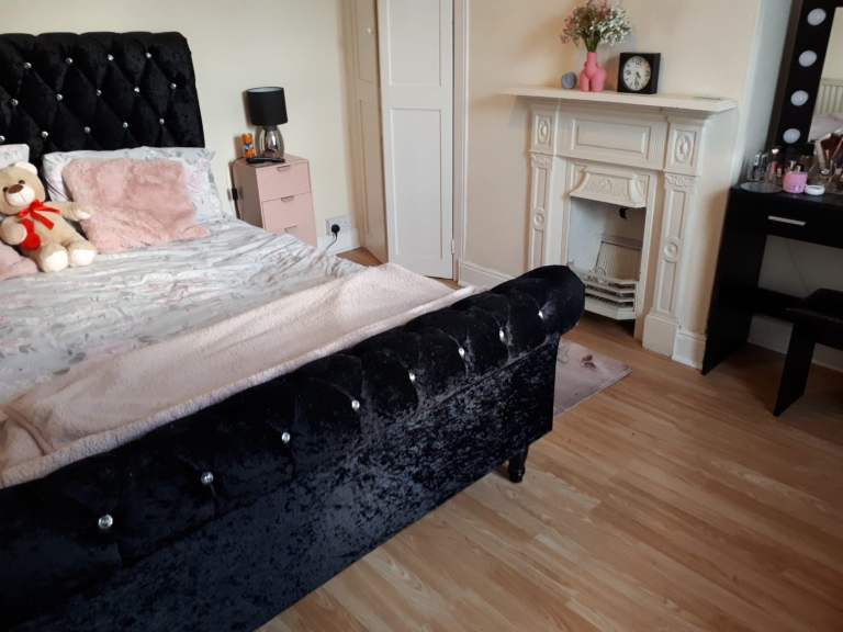Flat Ferrestone Road in Wellingborough
