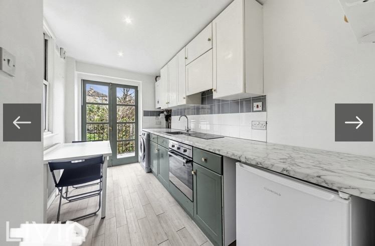 Room Elgin Road in Greater London