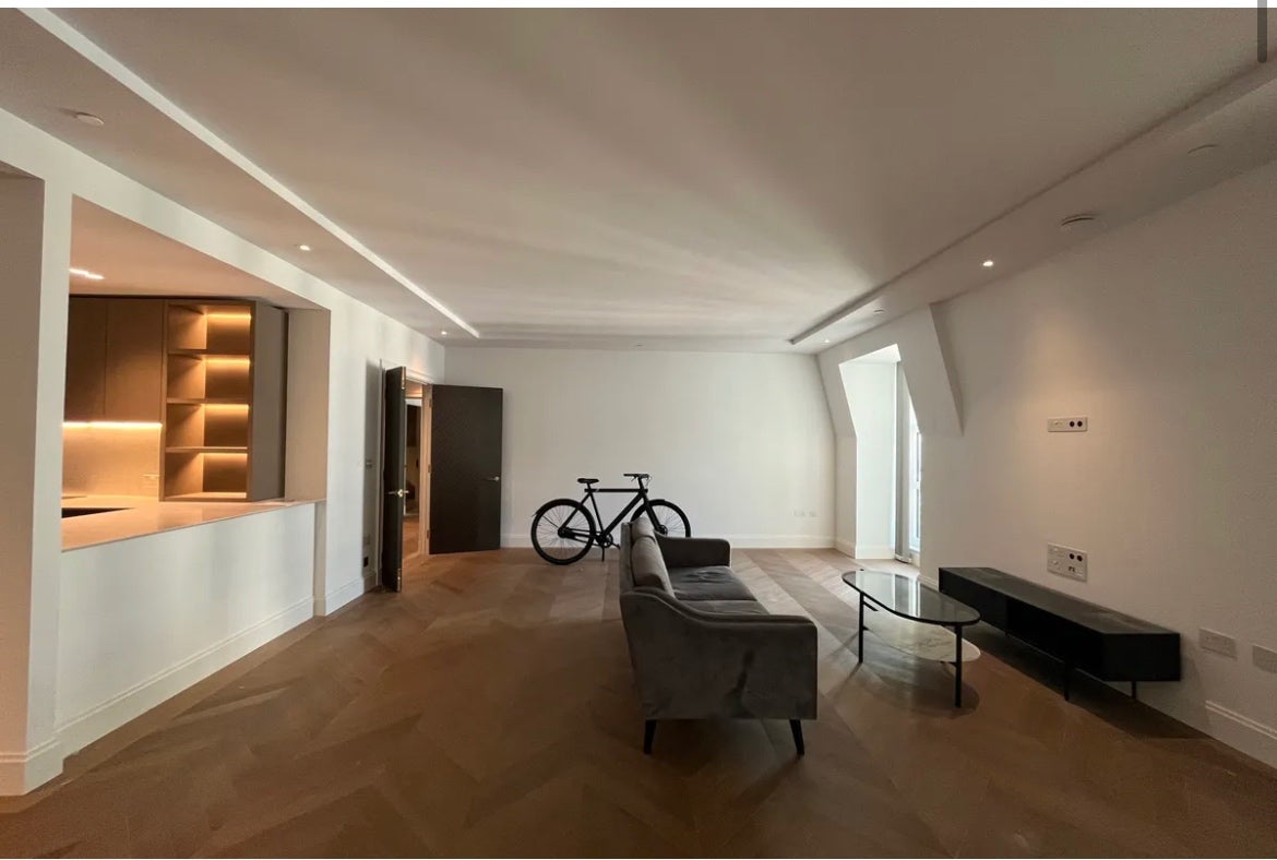 Flat Great George Street in City of Westminster