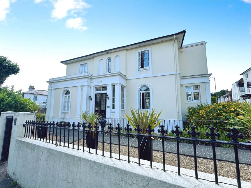 Flat Clarence Road in Tunbridge Wells