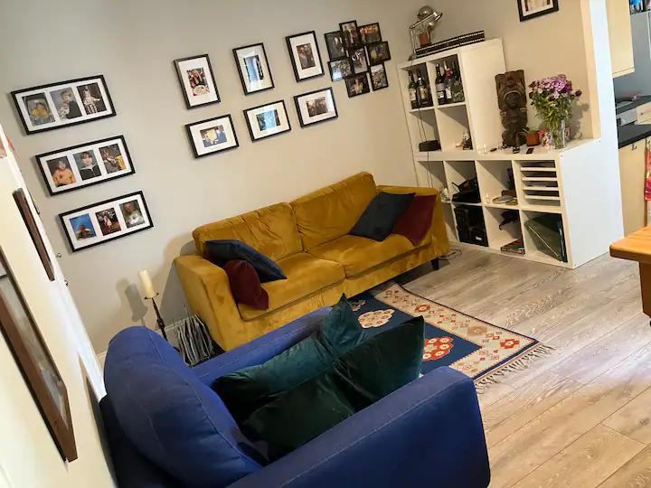 Room Westfield Road in Greater London