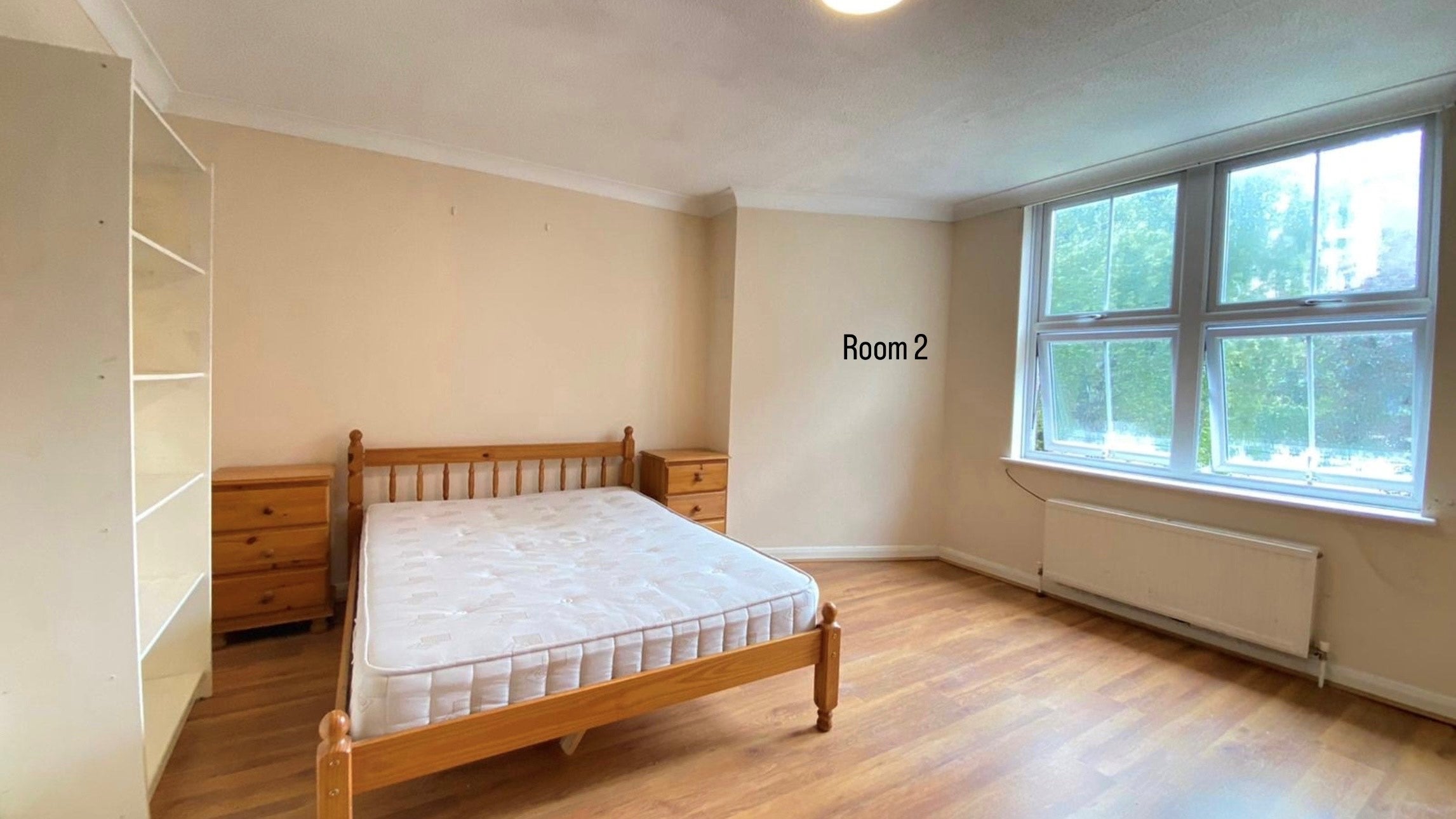 Room Orange Terrace in Rochester